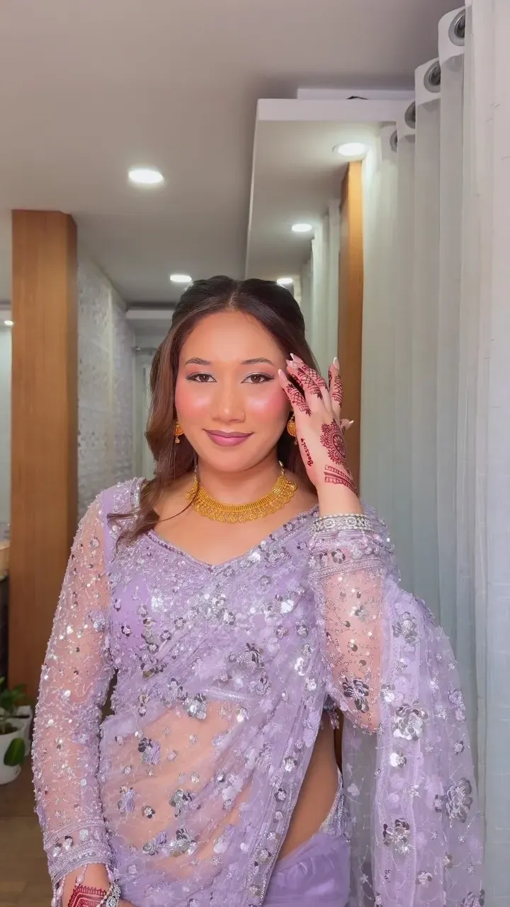 A little sparkle, a lot of love, and the glow of a beautiful new beginning. ✨💍