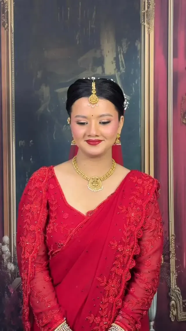 A smile so pure it completed the whole bridal look✨
